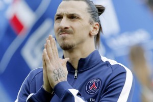 开云体育官方网站-霍勒迪统治攻防两端，黄蜂蛰伤猛龙，全场最佳无争议